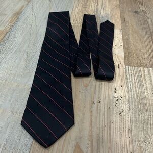 Calvin Klein 100% Silk Black Pink Striped Men's Tie